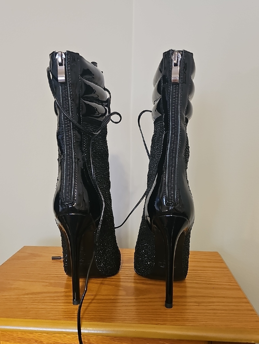 Jennifer Le Axl Crystal Boots - Picture 9 of 13